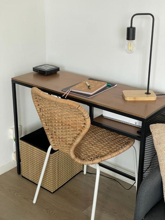 Studio T A 5Mn Euro Airport Avec Terrasse 생루이 외부 사진