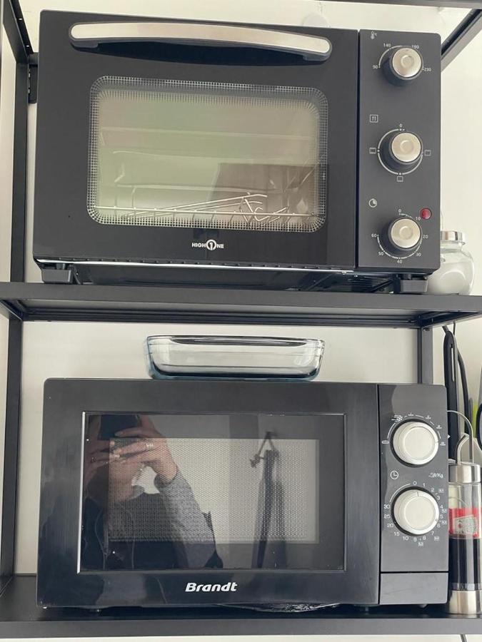 Studio T A 5Mn Euro Airport Avec Terrasse 생루이 외부 사진